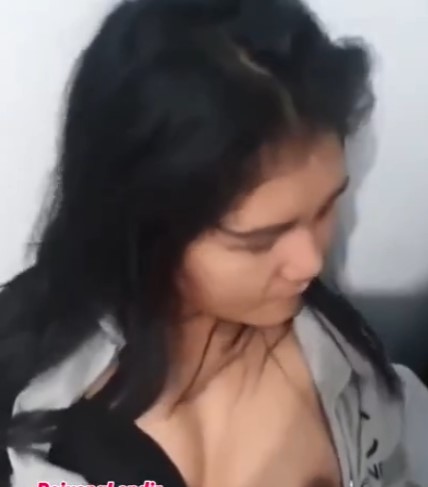 Istri Teman Masih Cantik Walau Sudah Punya Anak