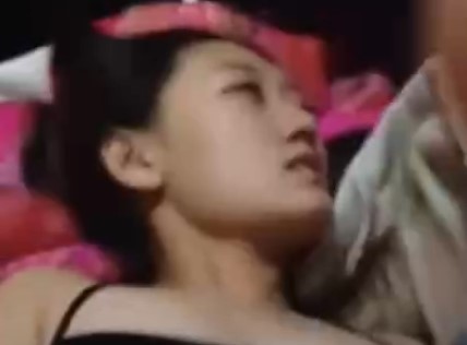 Video Abg SMP BO Viral Terbaru Indo 2025 Amoy Cindo Muda Yang Masih Horeg dan Bogem Jadi Pusat Perhatian Top 10 Global Trending New